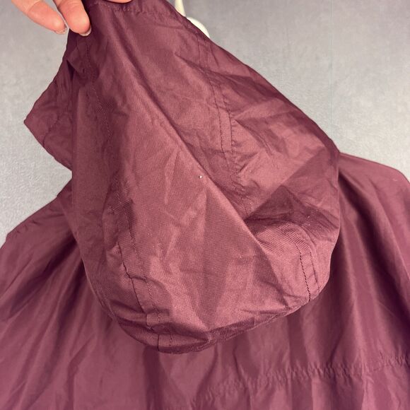 Bubba Gump Windbreaker Jacket Men's XXL Maroon Hooded Shrimp Co Forrest Gump - Picture 11 of 11